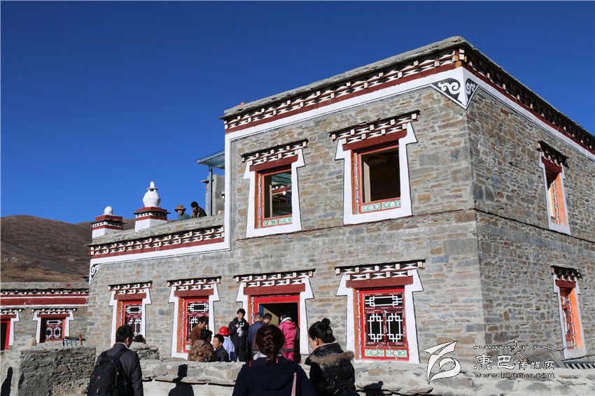 康定11·22地震災(zāi)后恢復重建啟動一周年掠影